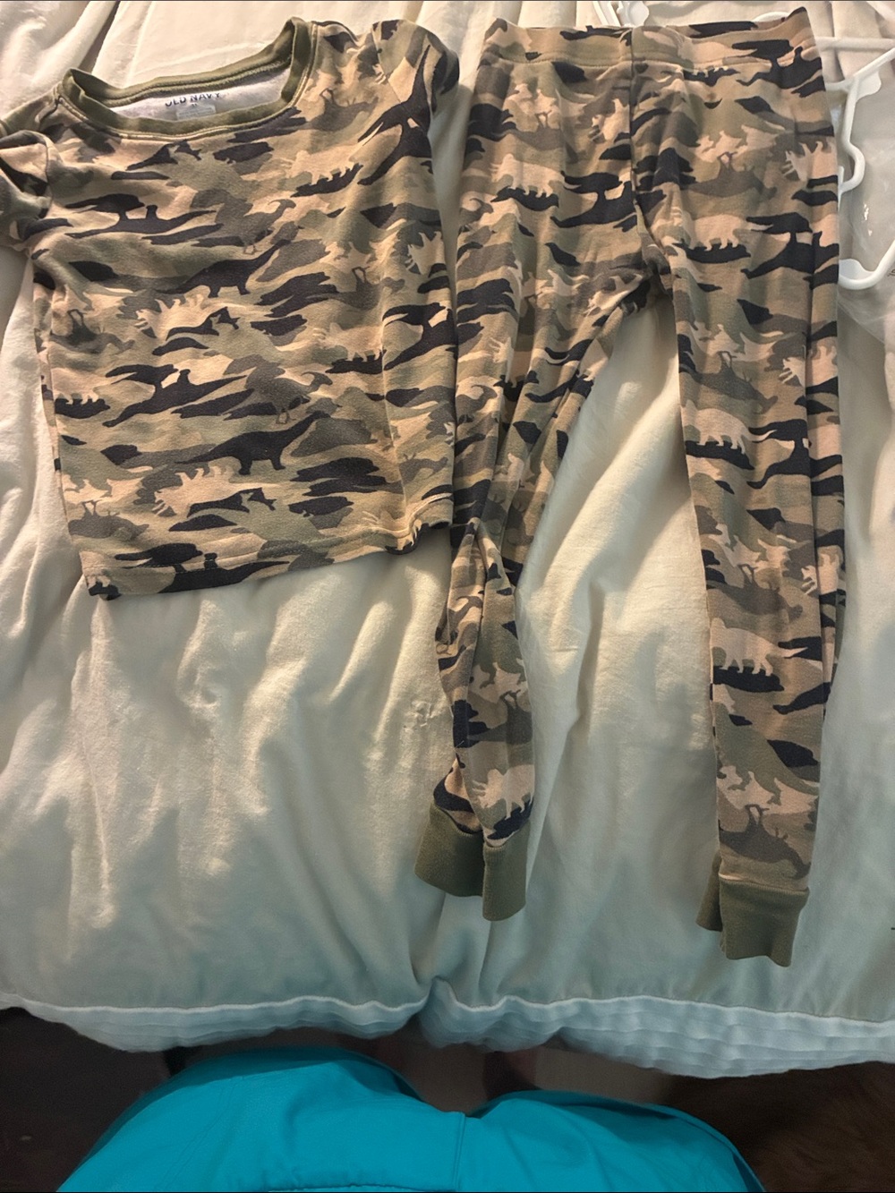 Old Navy Kids Camo Pajama Set - Green, Tan, Black